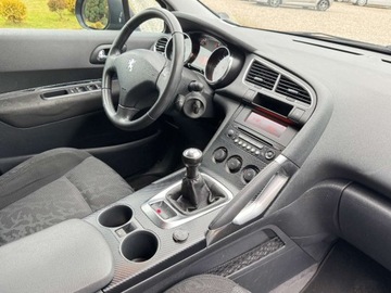 Peugeot 3008 I Crossover 1.6 120KM 2010 Peugeot 3008 Panorama Serwis Sprawdz 2x kola 1.6 Benzyna 120KM, zdjęcie 3