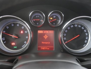 Opel Insignia I Sports Tourer Facelifting 1.4 Turbo ECOTEC  140KM 2013 Opel Insignia 1.4 Turbo, Navi, Klima, Klimatronic, zdjęcie 10