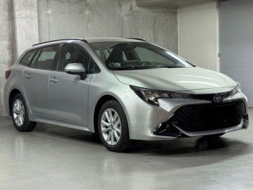 Toyota Corolla XII TS Kombi Facelifting 1.8 Hybrid 140KM 2025 Od ręki - Comfort 1.8 Hybrid 140KM | Podgrzewane fotele!, zdjęcie 2