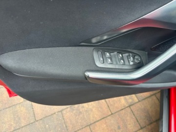 Peugeot 2008 I SUV Facelifting 1.2 PureTech 110KM 2018 Peugeot 2008-1.2 Benzyna Klima Alu Kamera, zdjęcie 10