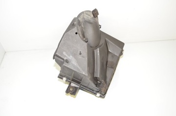 13717512126 POUZDRO FILTRU VZDUCHU 4.6 IS 255 2002 BMW X5 (E53)