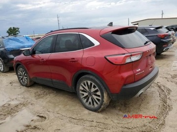 Ford Kuga III 2020 Ford Kuga 2020 r. ,2,5L ESCAPE TITANIUM 2.5 Hybryda 200KM, zdjęcie 3