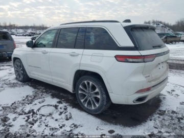 Jeep Grand Cherokee V 2023 Jeep Grand Cherokee Overland 2023 3.6 Benzyna 293KM, zdjęcie 3