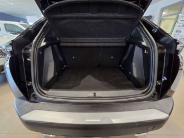 Peugeot 2008 II SUV Facelifting 1.2 Hybrid 145 145KM 2025 Peugeot 2008 Hybrid mHEV GT e-DCS6 145KM SalonPL Gwarancja Dealer Vat23, zdjęcie 8