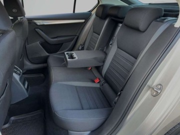 Skoda Octavia III Liftback Facelifting 1.5 TSI ACT 150KM 2017 Skoda Octavia 1.5TSI 150KM Ambition SalonPL Serwis Hak Smartlink Led Tempo, zdjęcie 9