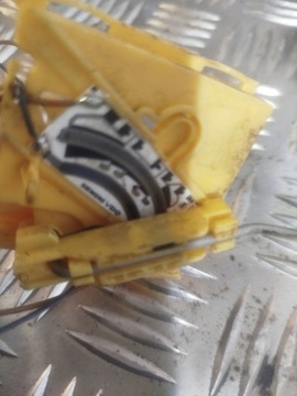 OPEL VECTRA C 2006 SENZOR ÚROVNI PALIVA