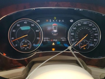 Bentley Bentayga 2017 Bentley Bentayga 2017 6.0l 6.0 Benzyna 600KM, zdjęcie 9
