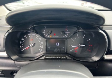 Citroen C3 III Hatchback 1.2 PureTech 82KM 2018 Citroen C3 1.2 PureTech 83KM MT5 Feel Salon PL ASO I-wszy wlasciciel 1.2, zdjęcie 17