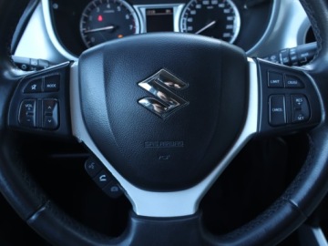 Suzuki Vitara III SUV 1.6 VVT 120KM 2017 Suzuki Vitara 1.6 VVT, Salon Polska, zdjęcie 16