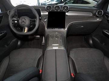 Mercedes GLC C254/X254 Coupe 2.0 200 204KM 2025 GLC Coupe 200 4-Matic AMG Line 2.0 (204KM) 2025, zdjęcie 5