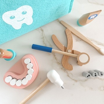 НАБОР LITTLE DENTIST ЧЕМОДАН АКСЕССУАРЫ СТОМАТОЛОГ 19 шт. FSC ТУКИ ИГРУШКА