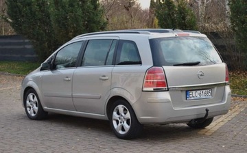 Opel Zafira B 1.9 CDTI ECOTEC 120KM 2005 Opel Zafira 1.9 Diesel 120KM, 7-Osobowa, ISOFIX, Panorama, Pol skora, Hak, zdjęcie 3
