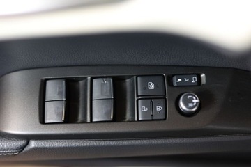 Toyota Camry IX 2024 Toyota Camry 2.5 Hybrid Dynamic Force Prestige e-CVT 2.5 Hybryda 186KM, zdjęcie 31