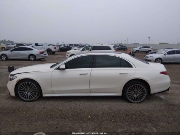 Mercedes Klasa S W223/V223 2022 Mercedes-Benz Klasa S 580 4matic 2022 4.0 Benzyna 496KM, zdjęcie 1