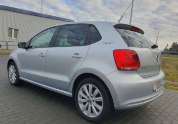Volkswagen Polo V 2010 Volkswagen Polo 1.6TDi 75KM 5-Drzwi Klima Grzane Fotele Czujniki Parkowania, zdjęcie 16