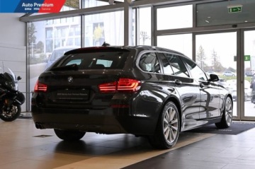 BMW Seria 5 F10-F11 Limuzyna 520d 184KM 2014 BMW Seria 5 520dLED Fog LightsFotel SportowyHak Holowniczy 2.0 Diesel, zdjęcie 20