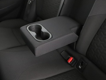 Toyota Corolla XII Hatchback 1.2 Turbo D-4T 116KM 2019 Toyota Corolla Historia serwisowa ASO navi Kamera, zdjęcie 39