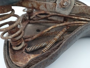 СТАРОЕ КОЖАНОЕ ВЕЛОСИПЕДНОЕ СИДЕНИЕ ОТ PRL