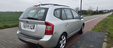 Kia Carens III 2.0 CRDi VGT 140KM 2007 Kia Carens Kia Carens 2.0CRDI 2007r skory climatronic od 2020 w PL 2.0, zdjęcie 2