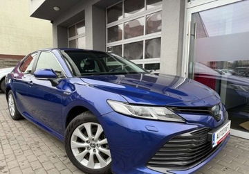 Toyota Camry IX Sedan 2.5 Hybrid Dynamic Force 218KM 2020 Toyota Camry Salon Polska, Serwis ASO, Gwarancja 2.5 Hybryda 218KM, zdjęcie 19