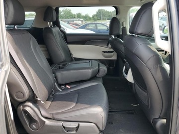 Kia Carnival II 2024 Kia Carnival 2024 Kia Carnival LX 3.5 Benzyna 290KM, zdjęcie 11