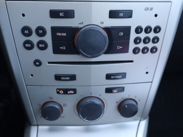 Opel Astra H Kombi 1.7 CDTI ECOTEC 100KM 2008 Opel Astra 1.7 CDTI, Salon Polska, Klima,ALU, zdjęcie 12