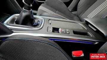 Renault Megane IV Grandtour 1.3 TCe 140 FAP 140KM 2019 Renault Megane Bogata wersja GT-line 1.3 Benzyna 140KM, zdjęcie 21