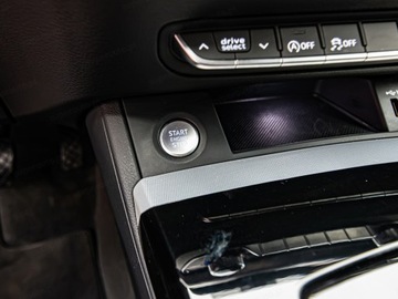 Audi Q5 II SUV Facelifting 2.0 40 TDI 204KM 2023 AUDI Q5 40 TDI quattro S Line S tronic Suv 2.0 (204KM) 2023, zdjęcie 18