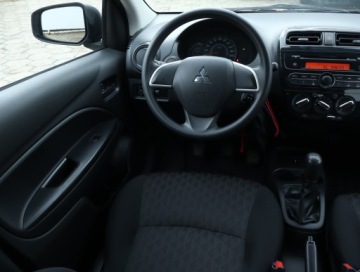 Mitsubishi Space Star Hatchback 5d Facelifting II 1.2 71KM 2022 Mitsubishi Space Star 1.2 MIVEC, Salon Polska, zdjęcie 6