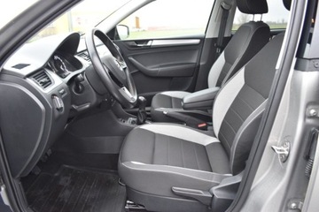 Skoda Rapid II Liftback Facelifting 1.0 TSI 110KM 2017 Skoda RAPID SalonPL 1.0 TSI 110KM AmbitionAudio Klimatyzacja Alu 15 Dealer, zdjęcie 26