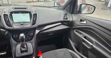 Ford Kuga II SUV Facelifting 2.0 TDCi 150KM 2018 Ford Kuga ST-line 2.0 150Ps. 4x4 Bezwypadek 2018 2.0 Diesel 150KM, zdjęcie 28