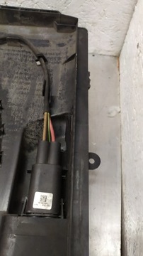 MERCEDES E TŘÍDA W212 FACELIFT W204 VENTILÁTOR CHLADIČŮ A2049061403