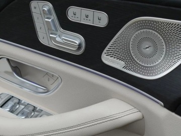 Mercedes GLS X167 SUV Facelifting 3.0 450d 367KM 2025 MERCEDES-BENZ GLS 450 d 4-MATIC AMG Line 3.0 (367KM) 2025, zdjęcie 9