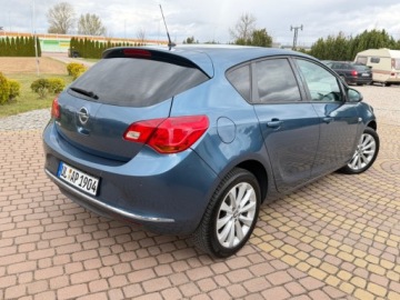 Opel Astra J GTC 1.4 Turbo ECOTEC 140KM 2013 Opel Astra 1.4t 140KM Serwis Gotowy do jazdy 1.4 Benzyna 140KM, zdjęcie 28