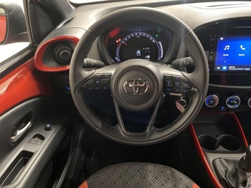 Toyota Aygo X 1.1 VVT-i 72KM 2024 Toyota Aygo X 1.0 VVTi Style II (2014-) Toyota Ayg, zdjęcie 11