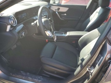 Mercedes CLA C118/X118 2025 Mercedes-Benz CLA 2025r., 4x4, 2.0L 2.0 Hybryda 221KM, zdjęcie 7