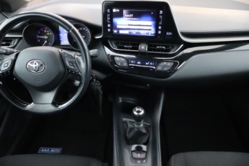 Toyota C-HR I Crossover 1.2L Turbo 116KM 2017 Toyota C-HR 1.2 Turbo, Salon Polska, Serwis ASO, zdjęcie 11
