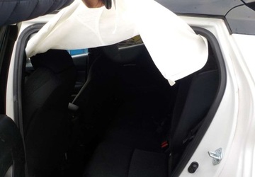 Toyota C-HR I Crossover 1.8 Hybrid 122KM 2018 Toyota C-HR Okazja 1.8 Hybryda 122KM, zdjęcie 25