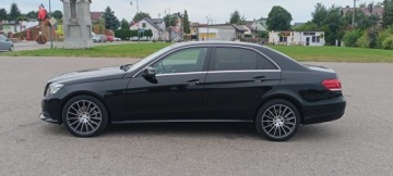Mercedes Klasa E W212 Limuzyna Facelifting 220 CDI 170KM 2013 Mercedes-Benz E 220 CDI 170 KM 2013 r., zdjęcie 1