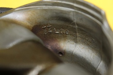 ШАТУН ПОРШНЯ РУКОЯТКА 84L30 078J A8 D3 4.2 B BFM