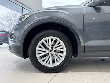 Volkswagen T-Roc I SUV 1.5 TSI ACT 150KM 2021 Volkswagen T-Roc Advance / Podgrzewane fotele / AC, zdjęcie 16