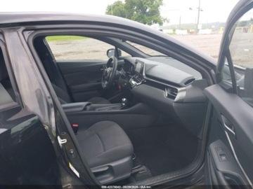 Toyota C-HR I 2018 Toyota C-HR 2018 TOYOTA C-HR XLE 2.0 Benzyna 144KM, zdjęcie 12