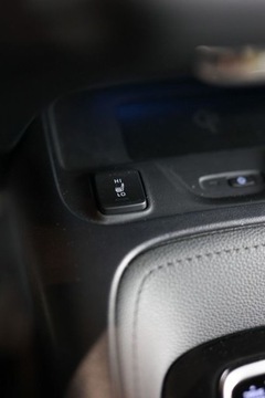 Toyota Corolla XII Hatchback 1.8 Hybrid 122KM 2020 Toyota Corolla 1.8 Hybrid GR Sport 1.8 Hybryda 122KM, zdjęcie 33