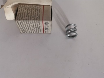 SPRĘŻYNA UCHWYTU LUSTERKA VW T4 701857530