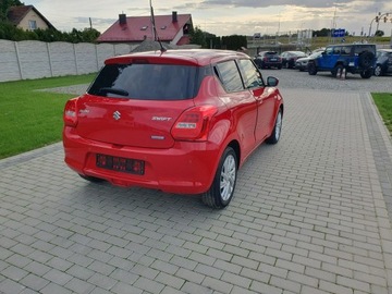 Suzuki Swift VI Hatchback Facelifting 1.2 DualJet SHVS 83KM 2021 Suzuki Swift 1.2 Benzyna 82KM 2021r Ledy Kamera, zdjęcie 10