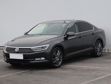 Volkswagen Passat B8 Limousine 2.0 TDI BlueMotion SCR 150KM 2019 VW Passat 2.0 TDI, Salon Polska, Automat, VAT 23%, zdjęcie 1