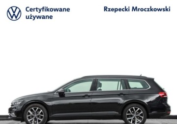 Volkswagen Passat B8 Variant Facelifting 2.0 TDI SCR 150KM 2023 Volkswagen Passat 2.0TDI 150KM DSG, Business, App Connect, Pakiet Zimowy,, zdjęcie 8