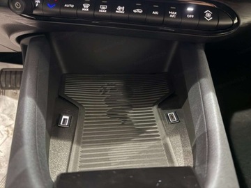 Alfa Romeo Junior 2025 ALFA ROMEO Junior Ibrida eDCT Suv 1.2 (145KM) 2025, zdjęcie 15