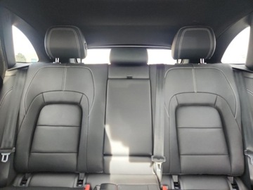 Jaguar F-Pace 2024 Jaguar F-Pace R-Dynamic S 2024 2.0L 2.0 Benzyna 246KM, zdjęcie 10