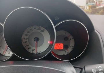 Mazda 3 I Sedan 1.6 MZ-CD 109KM 2006 Mazda 3 Zarejestrowany - ubezpieczony 1.6 Diesel 109KM, zdjęcie 25